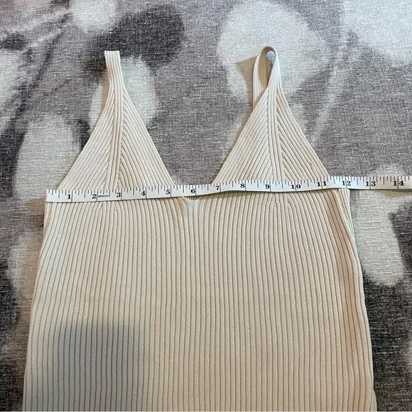 Italian crop sweater tank - Picture 5 of 6